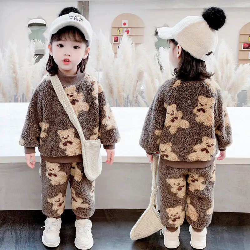Baby Girl Bear Cartoon Wool Sweater Set – Adorable, Warm & Cozy